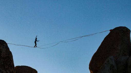 How Diversification Helps Reduce Portfolio Risk
